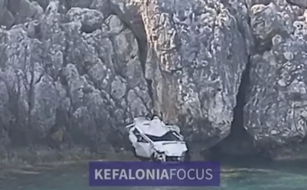 Tragedy in Kefalonia: 23-Year-Old Dies After Car Falls Off Cliff