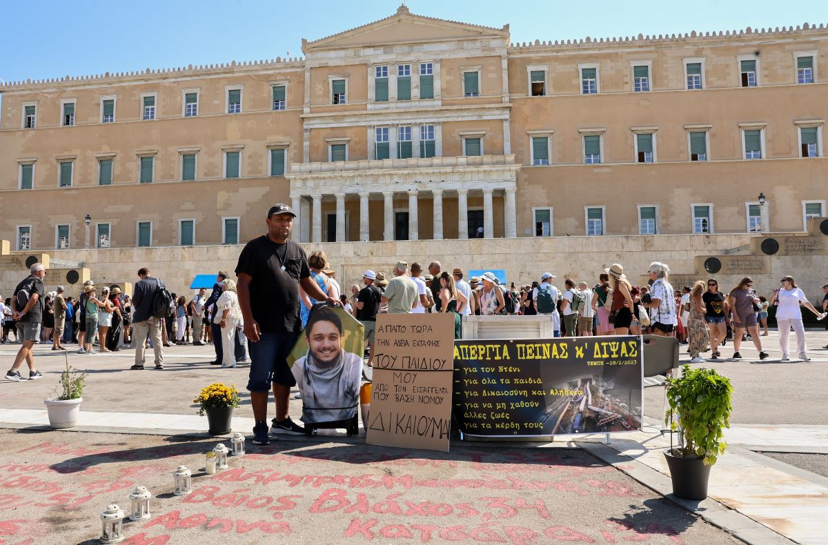 Father of Tempi Victim Goes on Hunger Strike