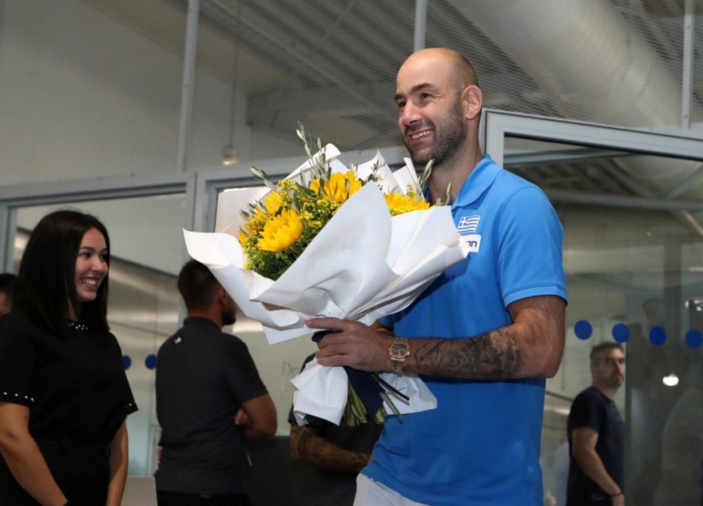EuroBasket 2025 – Greek Team Returns Home (vid-pics)
