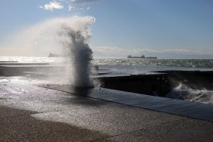 Sudden Cold Front Brings Strong Winds, Fire Risk across Greece