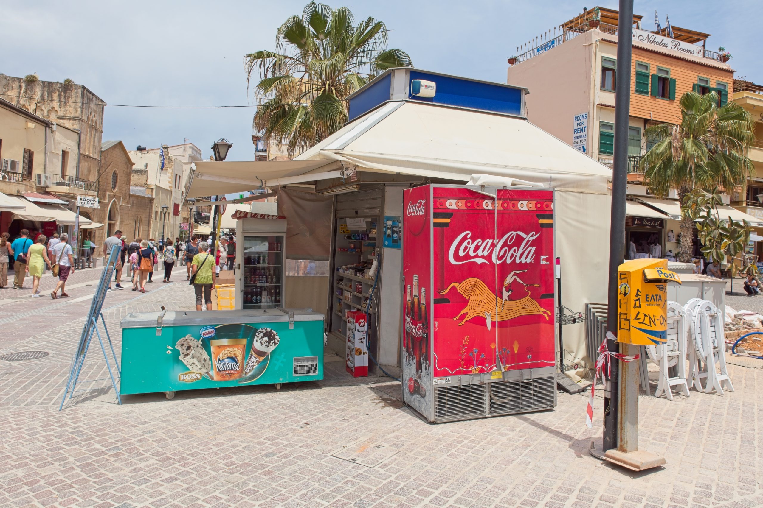 Over 6,000 Kiosks Shut Down in Greece in 15 Years