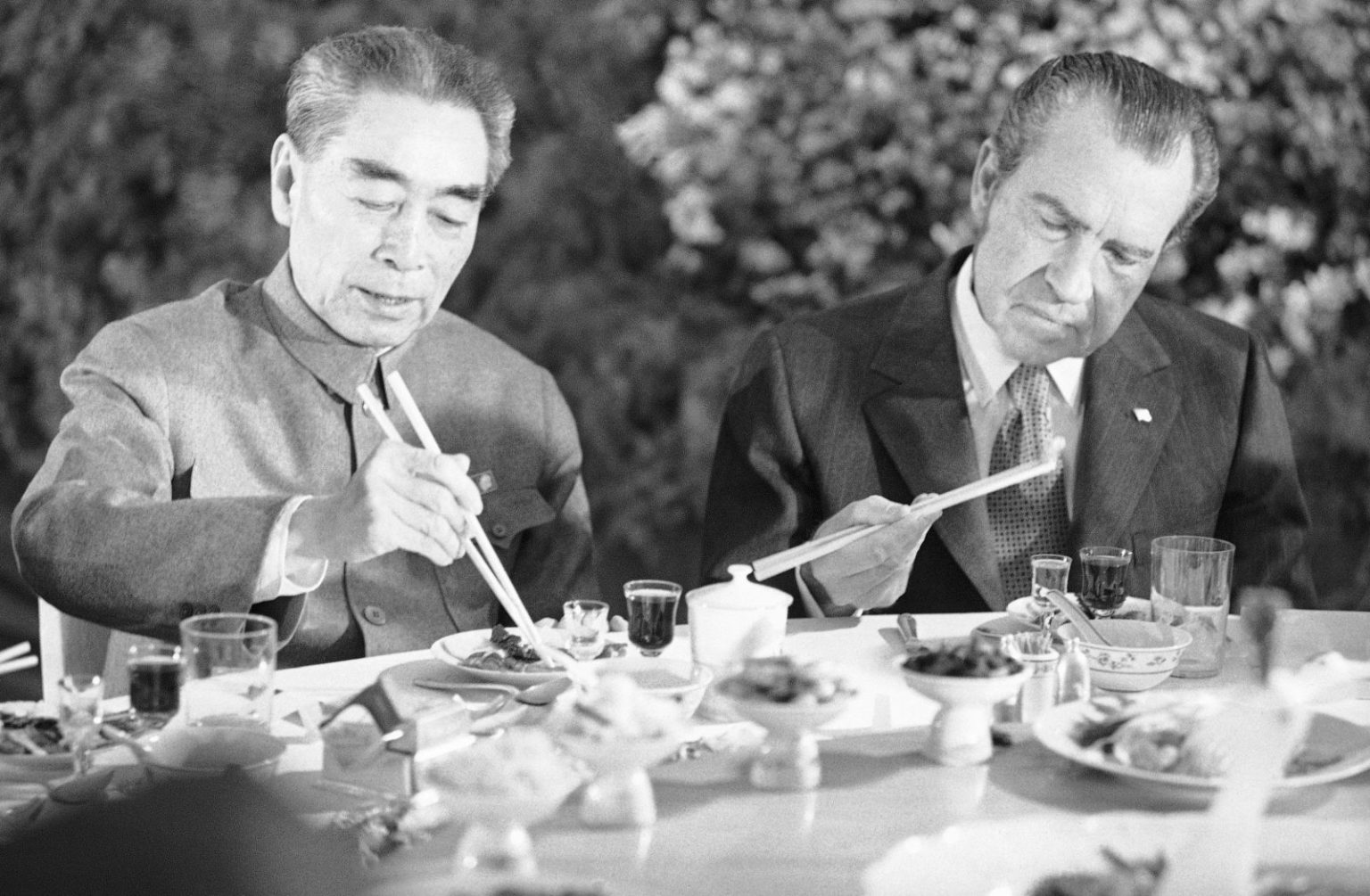 Culinary Diplomacy: from Homer to the Present Day