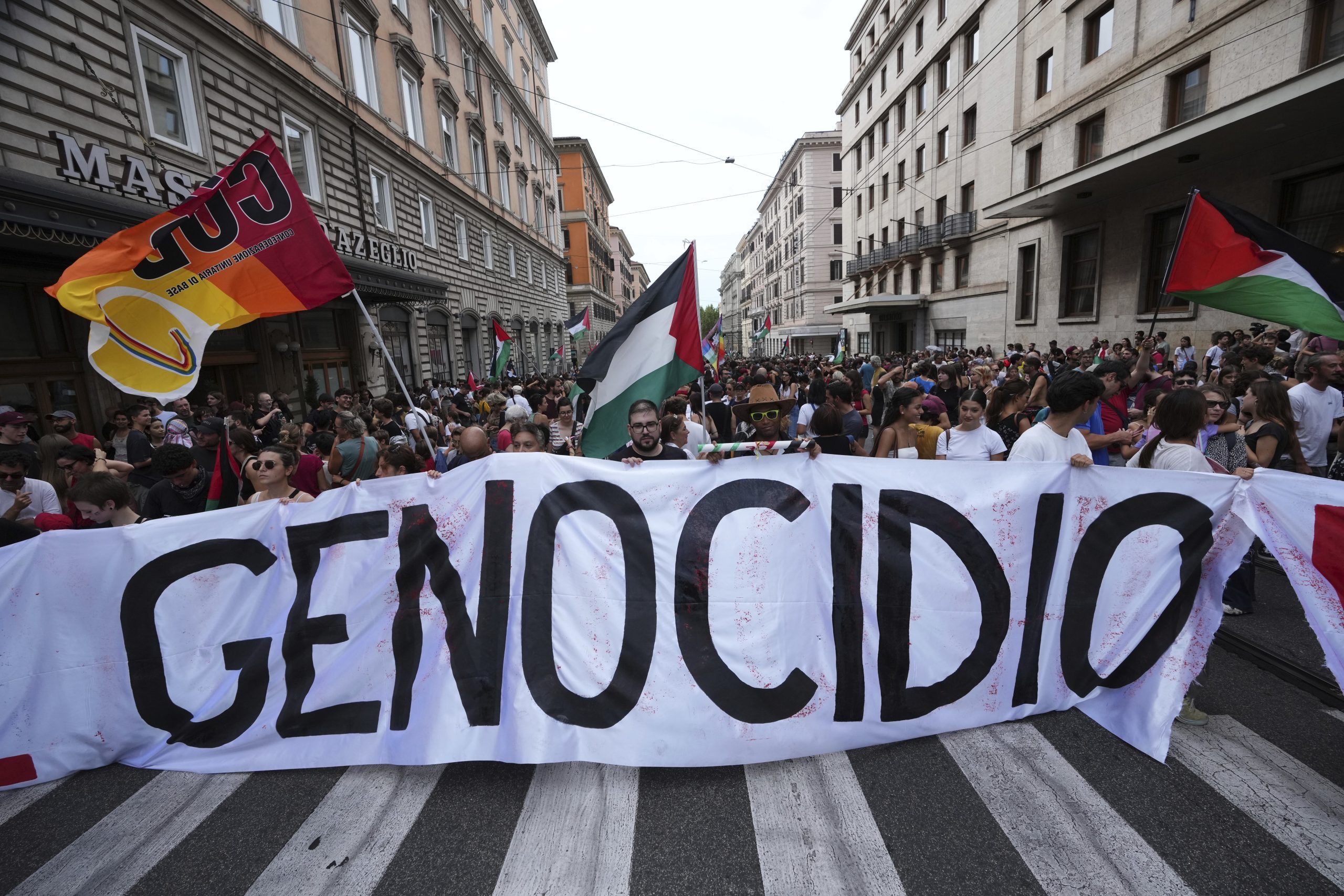 Nation-wide Strikes and Protests in Italy in Support of Gaza