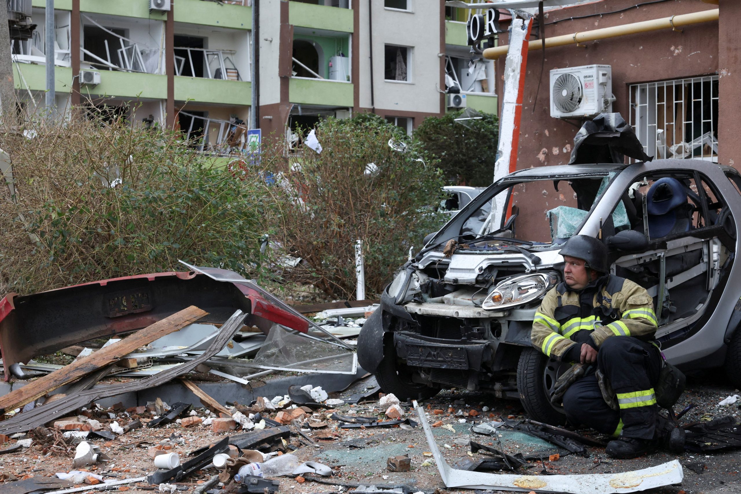 Russia Launches Massive Drone and Missile Assault on Kyiv and Other Regions