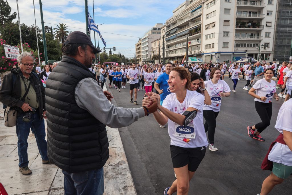Race for the Cure Runners Support Tempi Father on Hunger Strike Ahead of Nationwide Gatherings