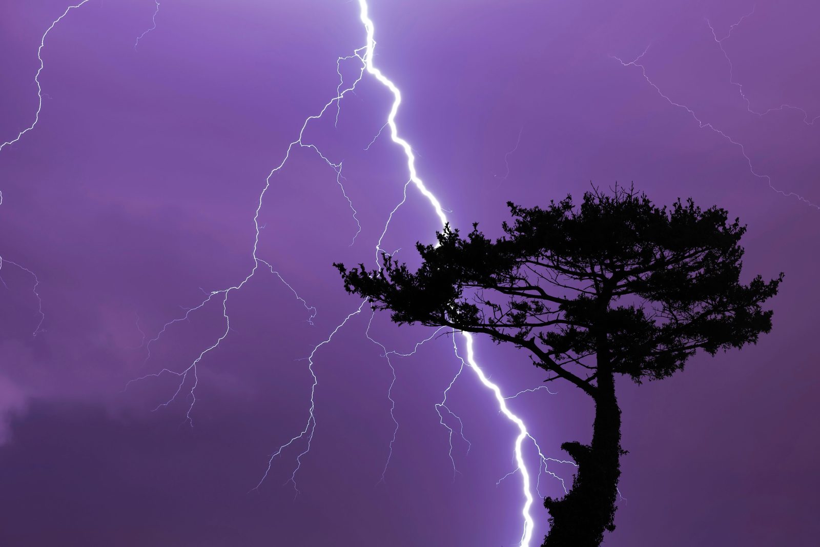 Emergency Bulletin Upgraded Amid Storm Risk in Ionian and Western Greece