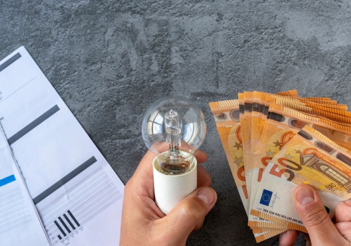 Greece: Electricity Prices Set to Rise in October