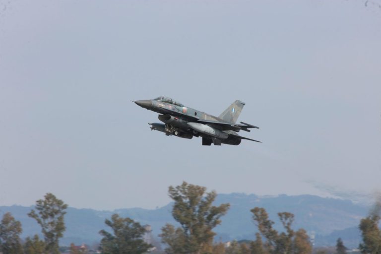 greece military drill