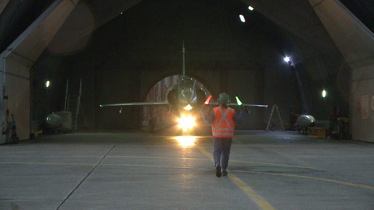 greece military drill