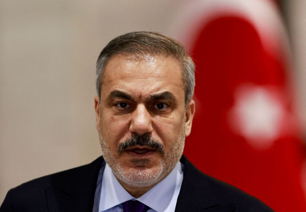 Turkey’s FM Warns of Alliances Seeking to Encircle Turkey