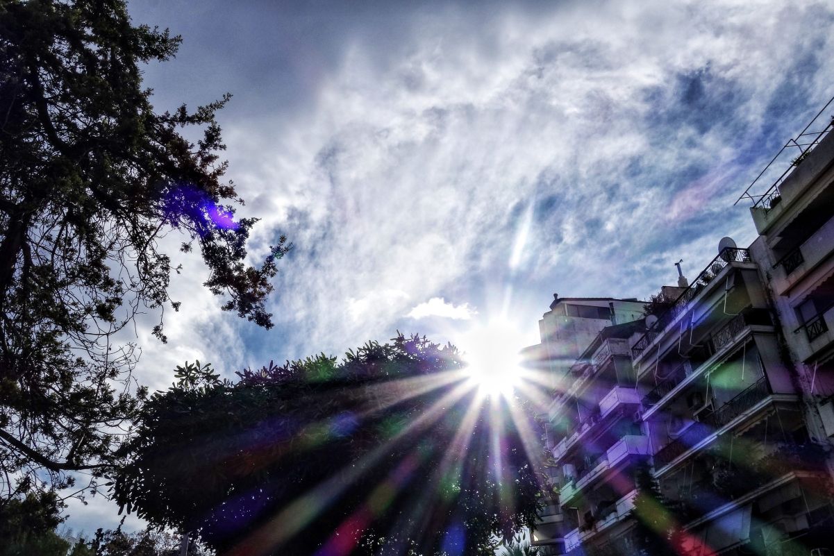 Greece: Showers in the West, Fair Skies Elsewhere on Sunday