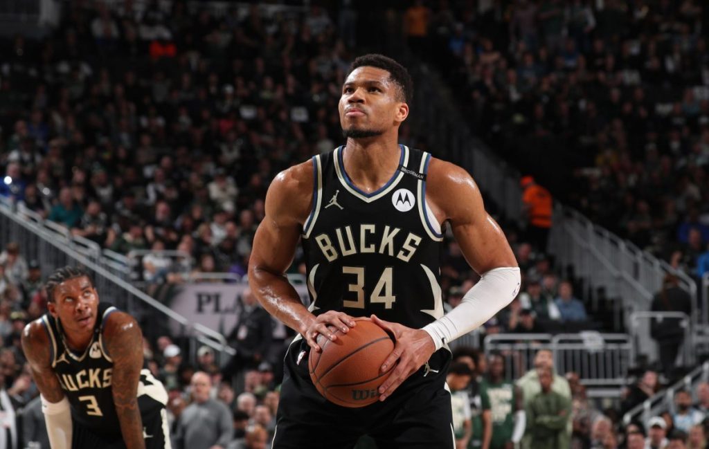 Giannis Antetokounmpo Leaving the Bucks?