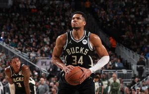 Giannis Antetokounmpo Leaving the Bucks?