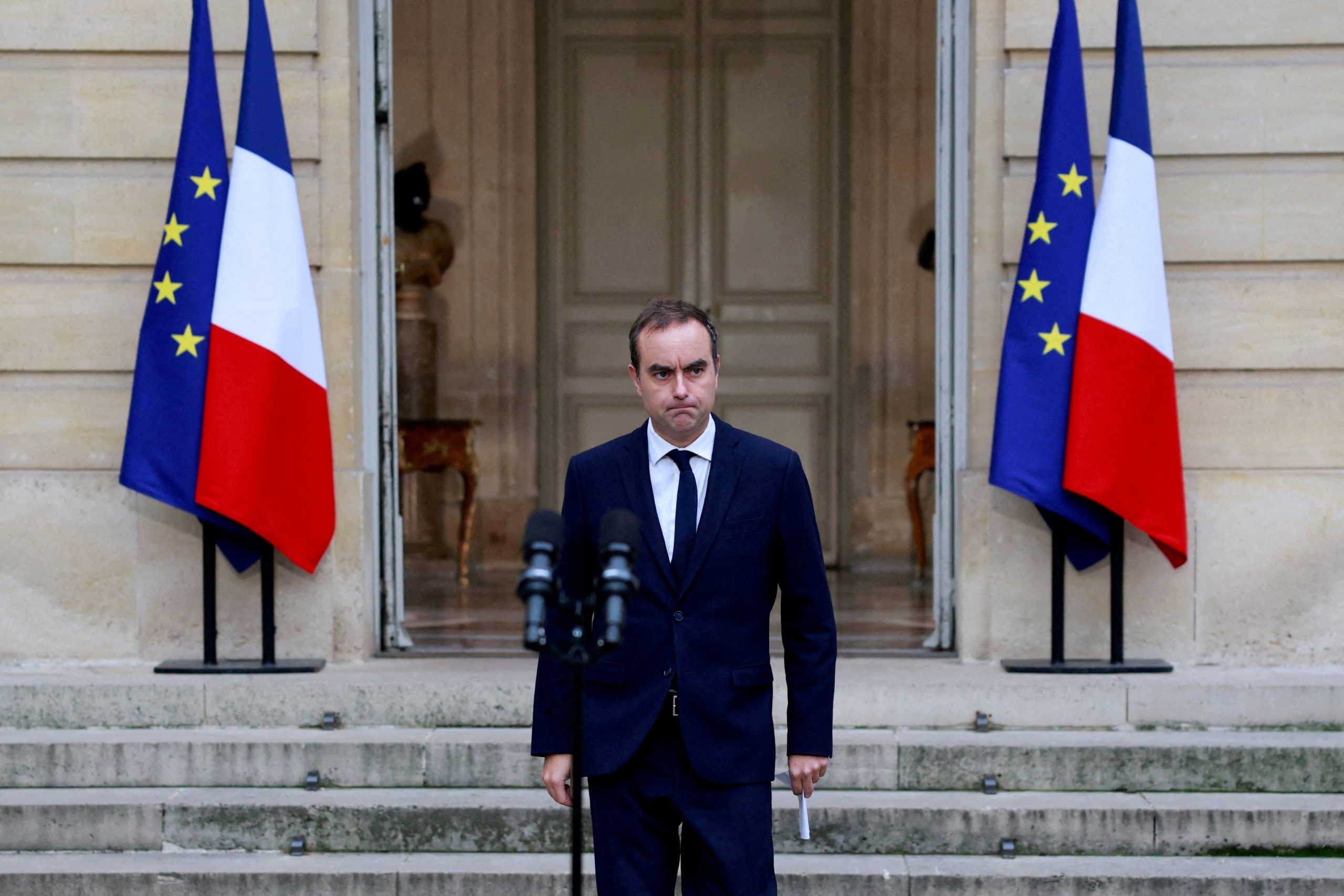 Macron Reappoints Prime Minister Who Just Quit