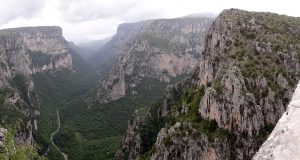 Austrian Man Injured in Remote Zagori Range During Moto Excursion