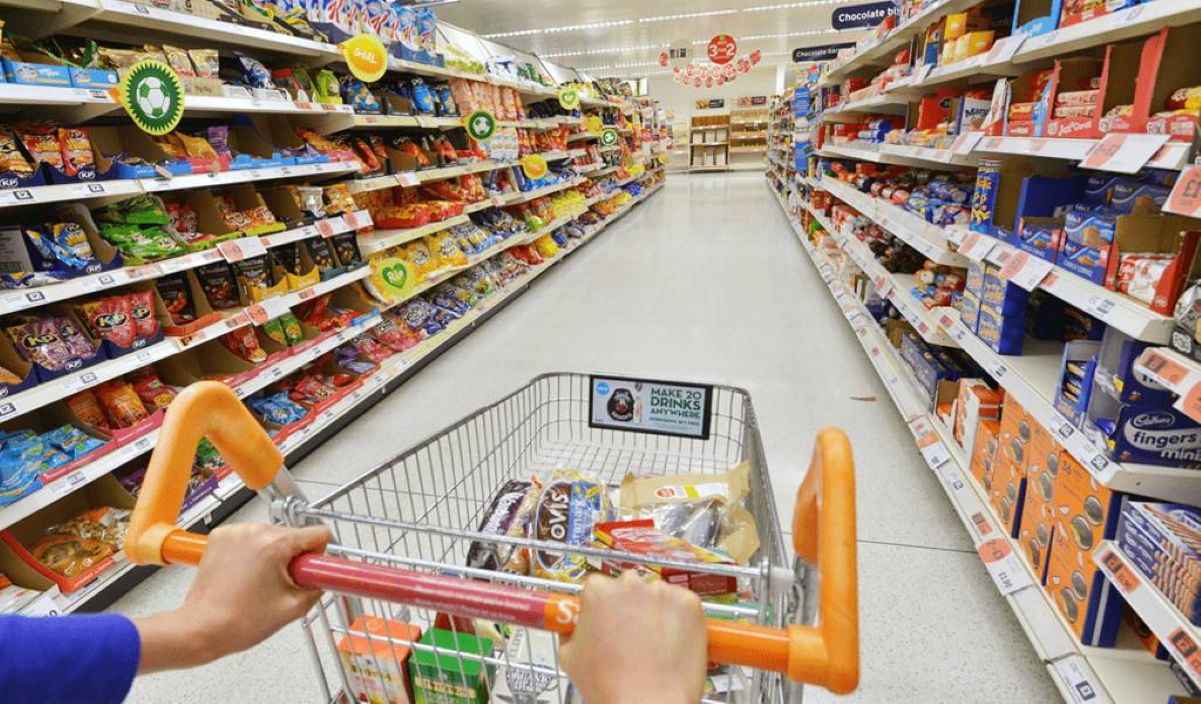 Greece: Second Price Cut List Targets Soaring Costs