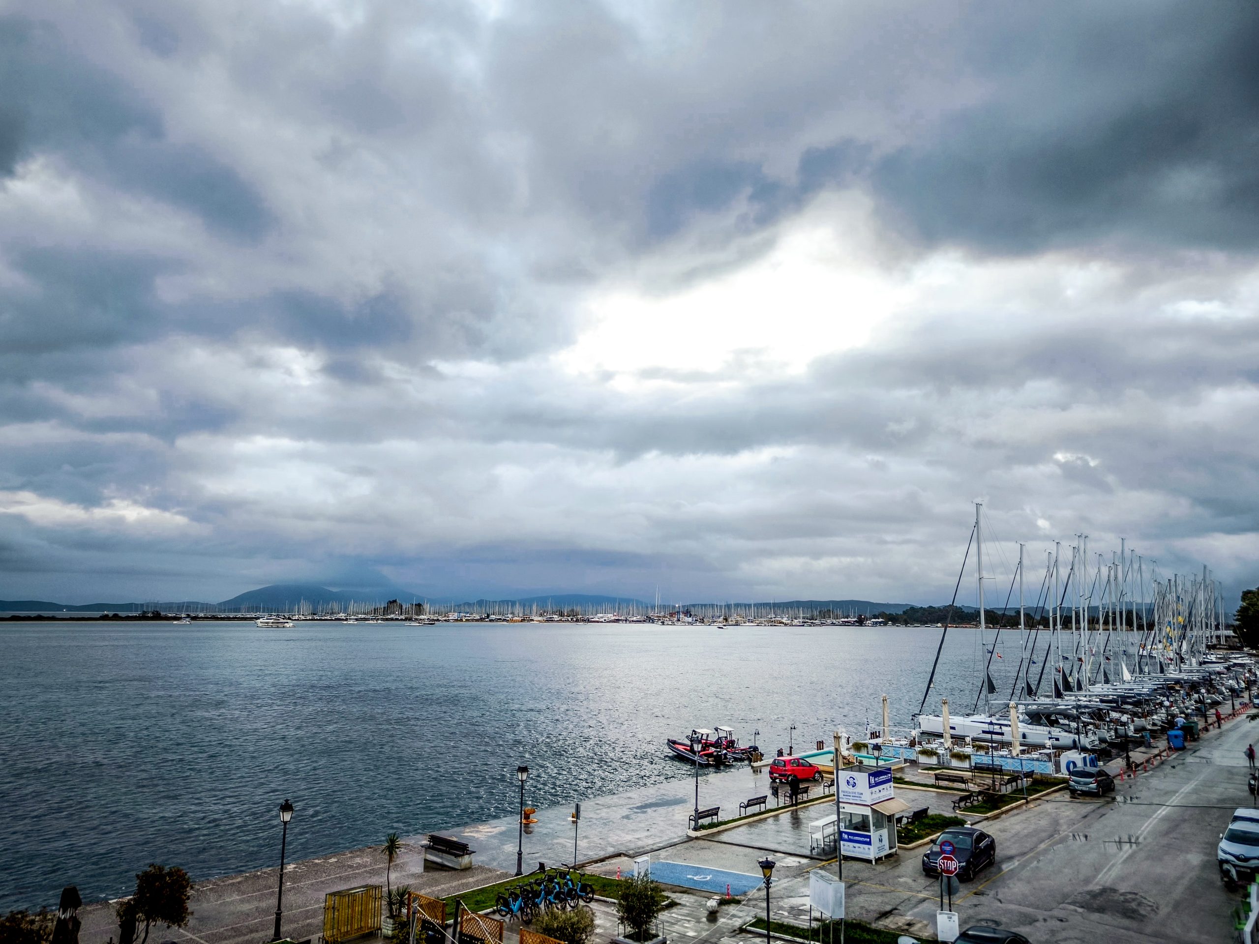Rain and Scattered Storms Expected Across Southern Greece