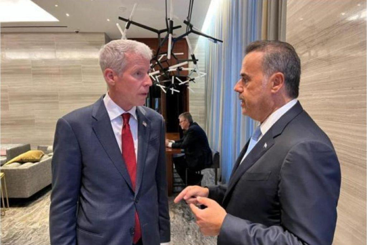 Alone or With the Others?