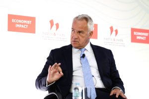 Former Minister Makis Voridis Attacked in Crete