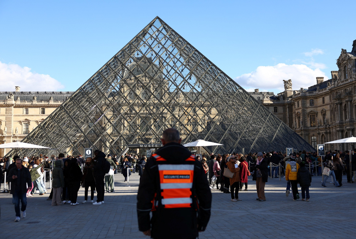 What We Know About the Two Men Arrested for the Louvre Heist