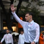 student parade greece