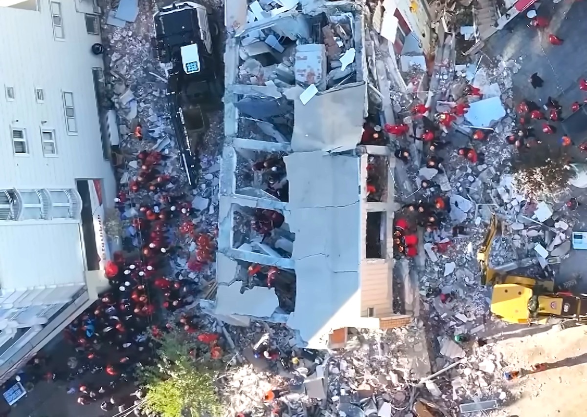 Two Dead, Several Missing After Building Collapses in Turkey
