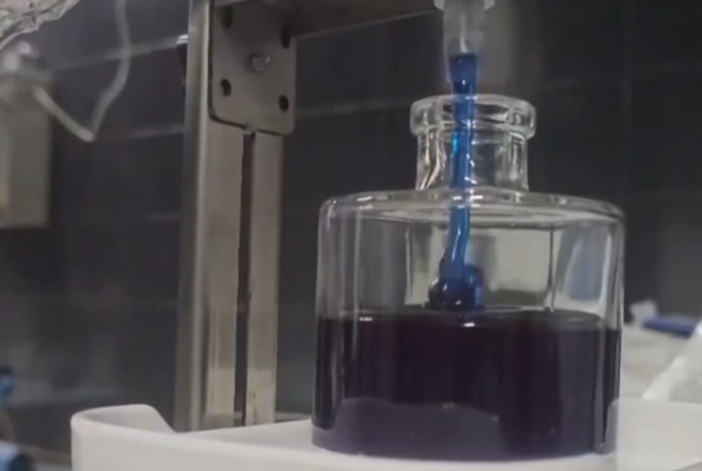 Blue Honey: Α Greek Innovation Captivating Tourists and Traveling the World