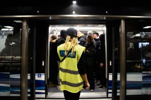 Thessaloniki Metro Faces Crowds After Technical Glitch