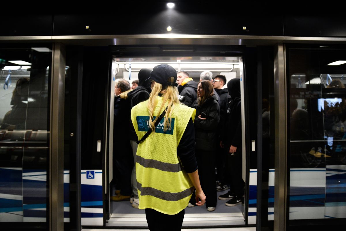 Thessaloniki Metro Faces Crowds After Technical Glitch