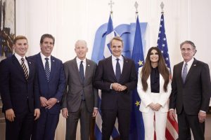 PM to US Interior, Energy Secretaries: Greece a Gateway for American LNG