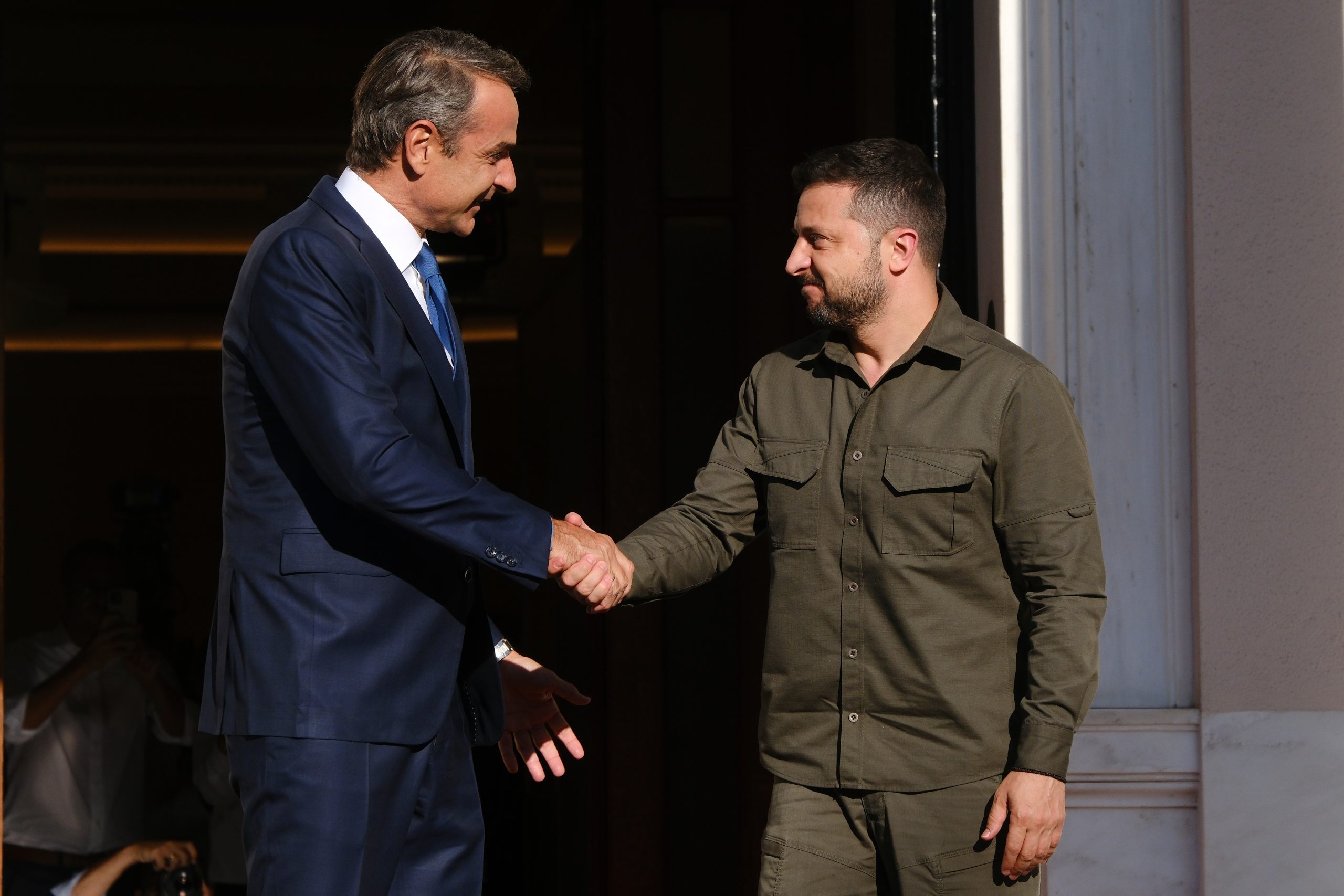 Zelensky to Make Brief Visit to Athens on Sunday