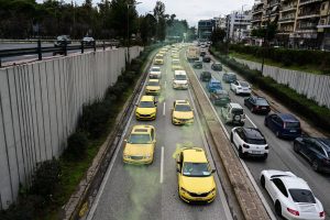 Taxi Drivers in Greece Begin Strike, Resume Work Thursday Morning