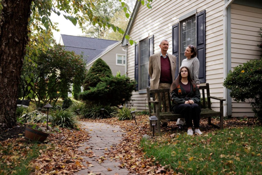 The Economy That’s Great for Parents, Lousy for Their Grown-Up Kids