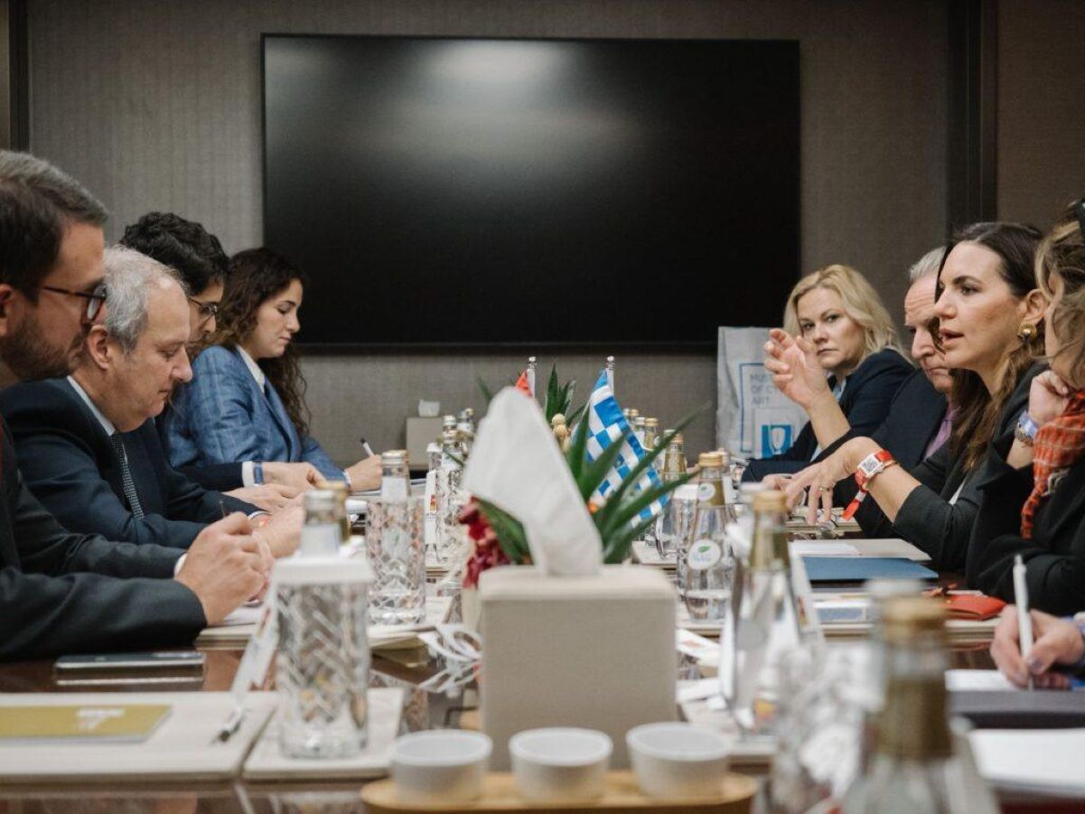 Greece tourism talks