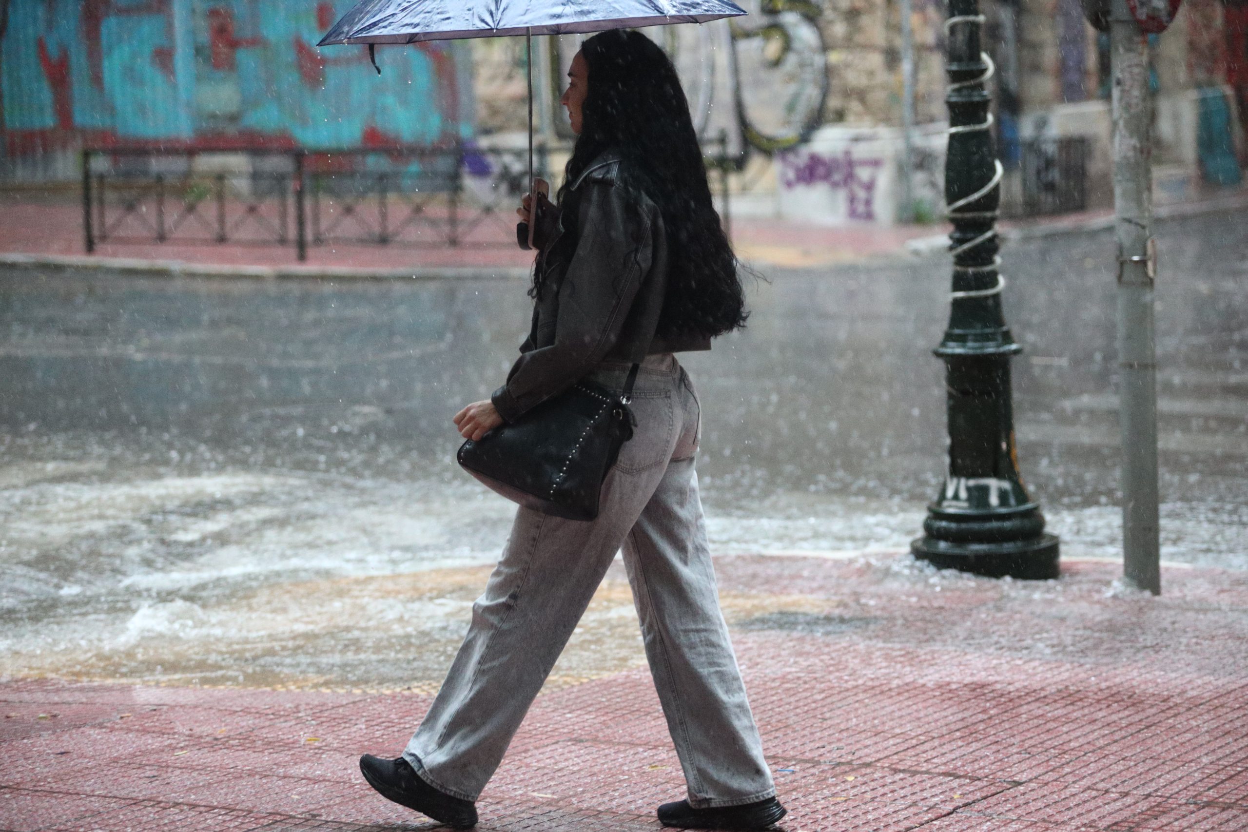 Showers and Local Storms in Eastern Greece on Tuesday