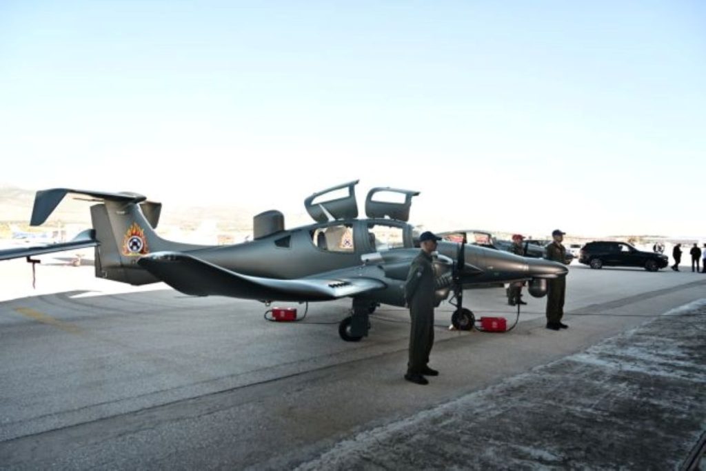 Greece Takes Delivery of Its First State-Owned Firefighting Aircraft ...