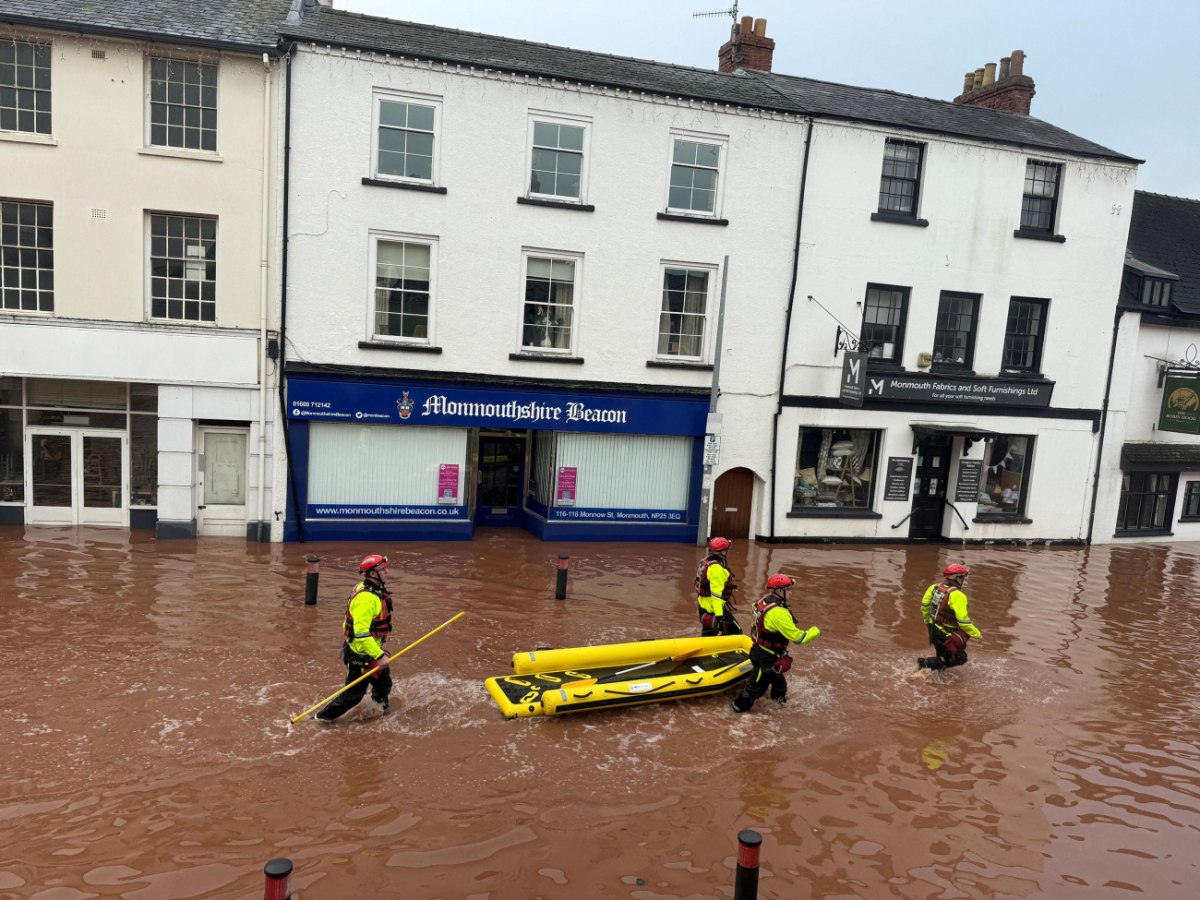 Storm Claudia Leaves Three Dead in Portugal