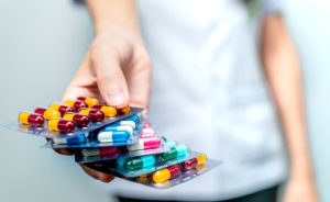 Greece Tops EU in Antibiotic Use as Resistance Reaches Critical Levels