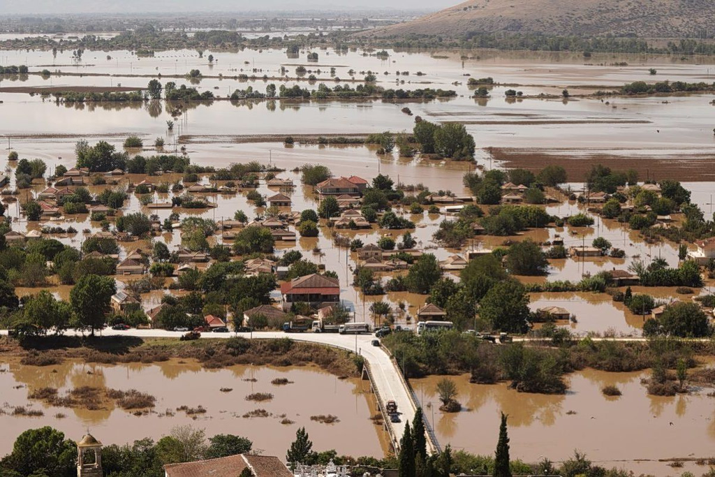 Storms Sweep Northwestern Greece, Leaving Damage and Disruption