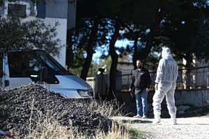 Man Kills Brother with Scissors in Family Home