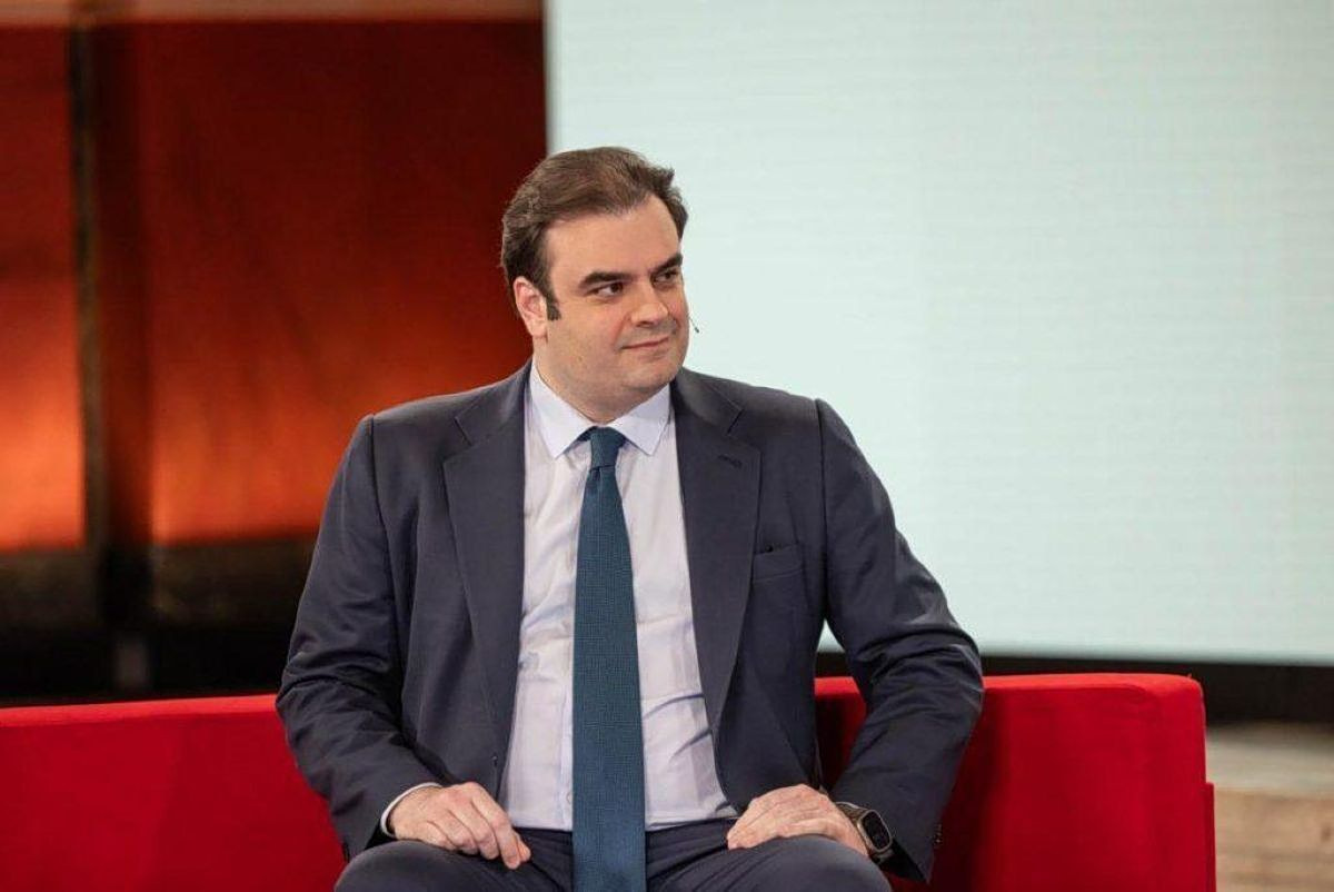 Greece’s Finance Minister Pens Article in FT: Greek Inspiration