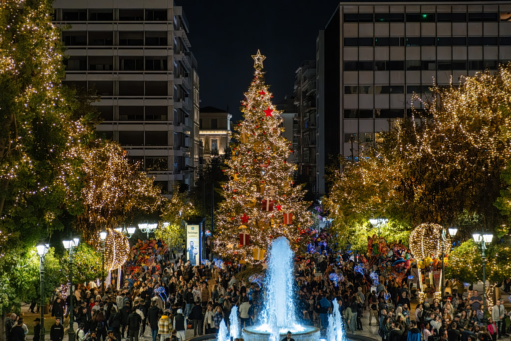 Athens to Light Its Christmas Tree with Citywide Festivities