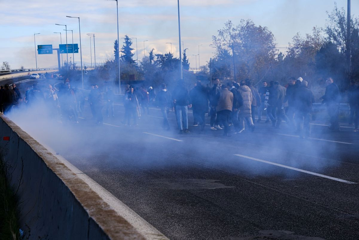 Farmers’ Protests Shut Down Key Highway in Central Greece