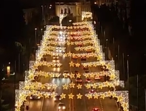 Drone-Shot Vids of Holiday Athens Making Social Media Rounds