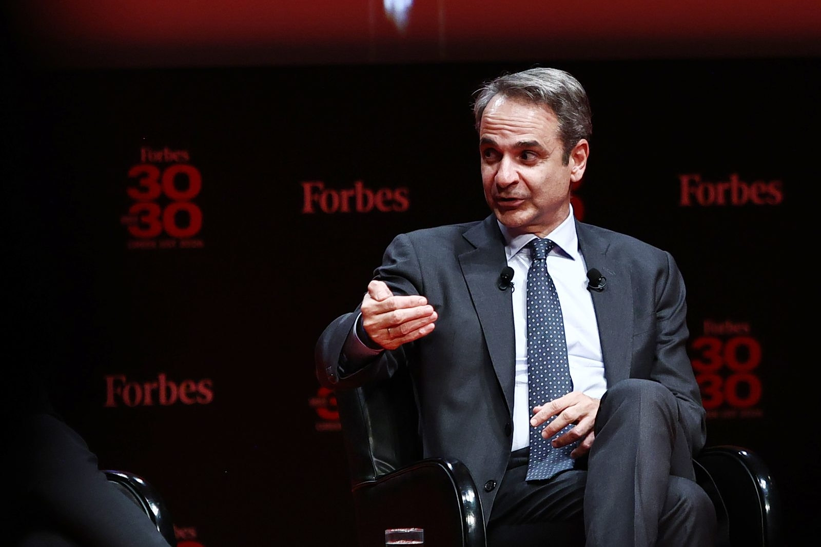 Mitsotakis From London: Reforms Will Continue; Elex in 2027