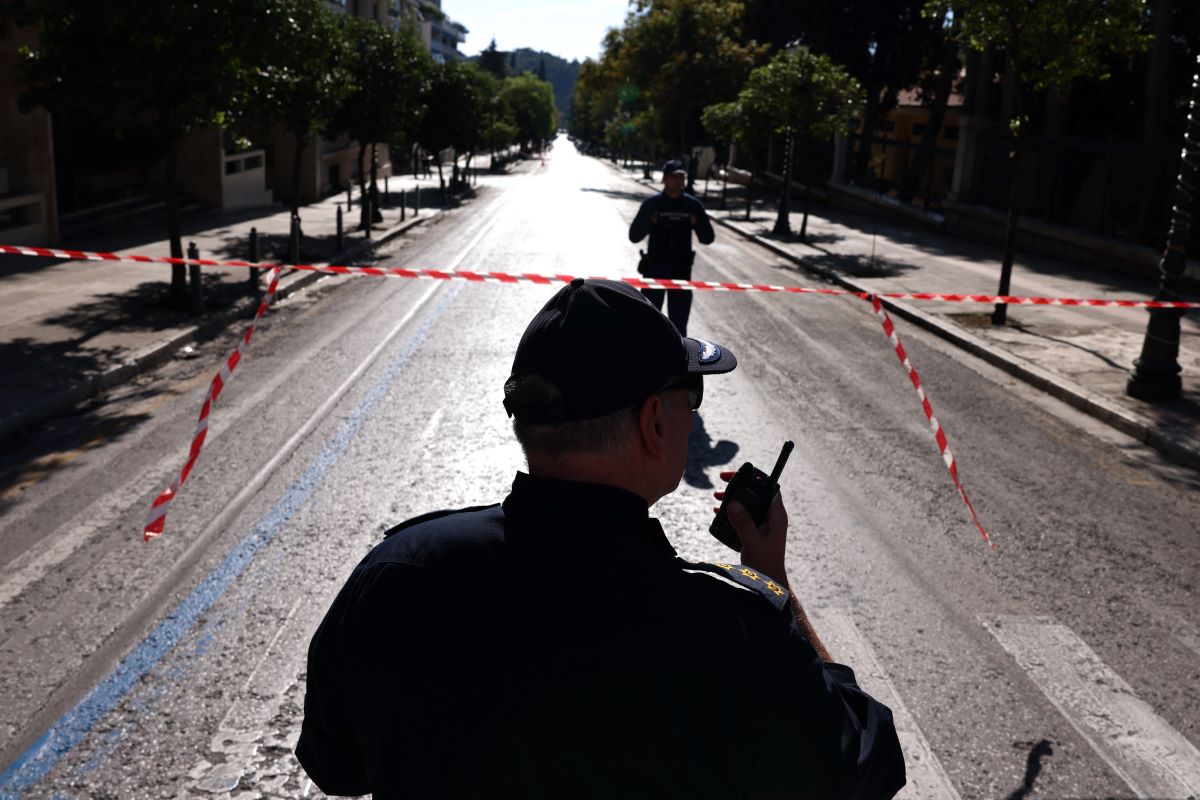 Traffic Restrictions on Poseidonos Avenue from 2–5 December