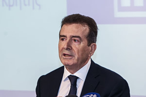 Minister Warns Farmers Against Blocking Borders and Ports