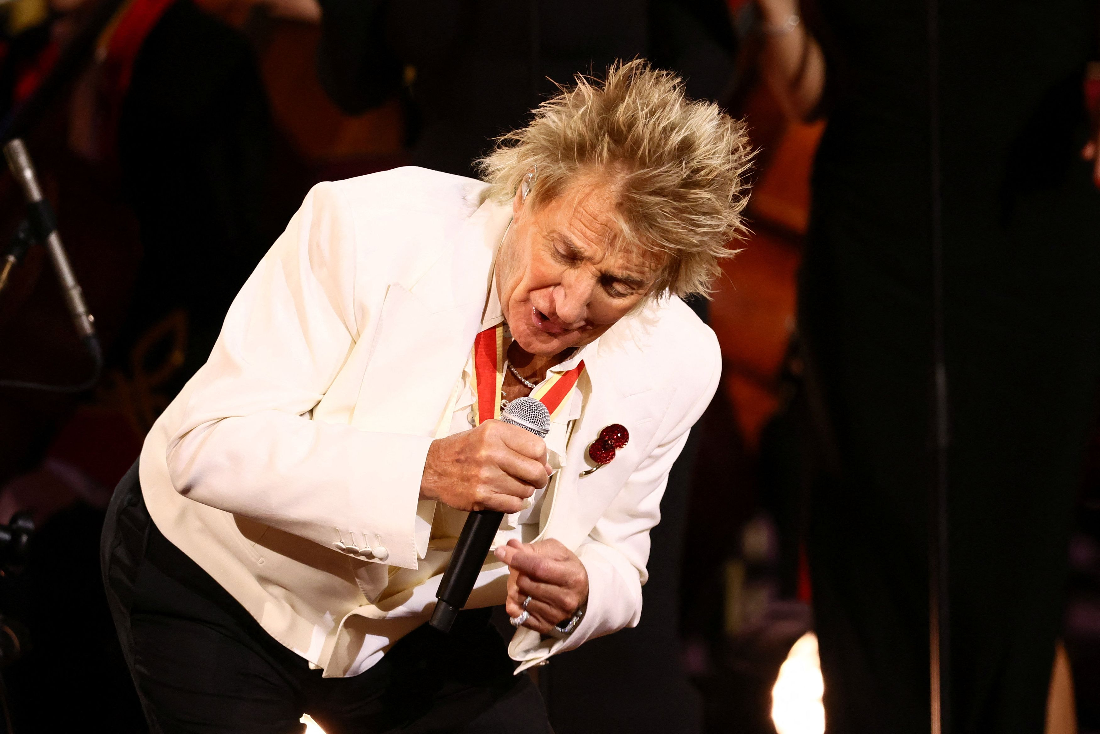 Sir Rod Stewart Brings His Legendary Voice to Greece for the First Time