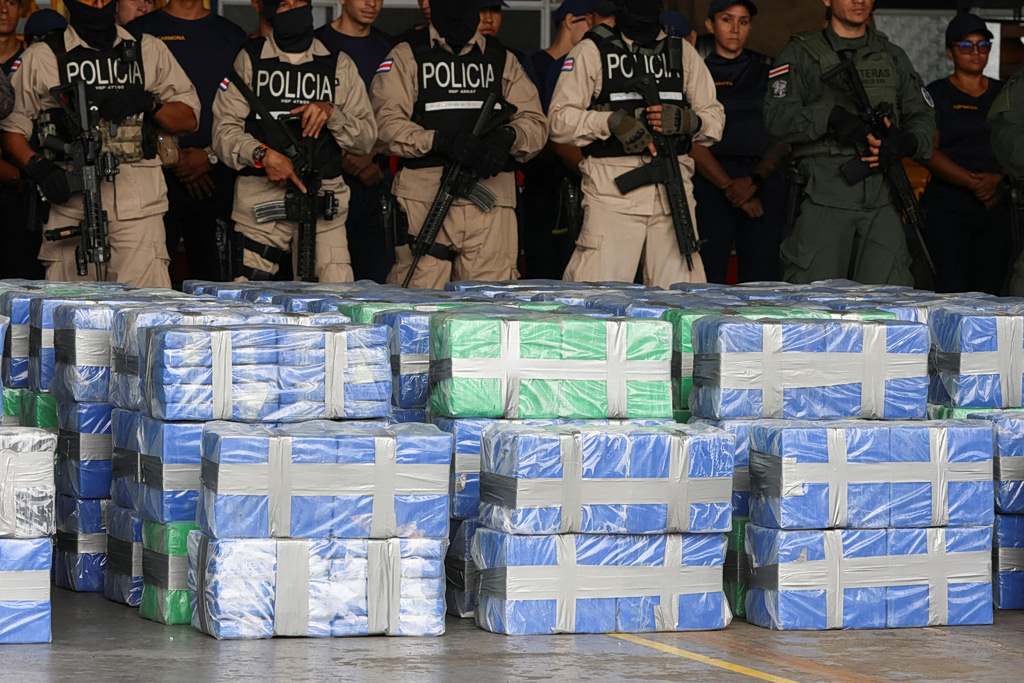 Trump Warns Drug‑Trafficking Countries Could Face U.S. Strikes