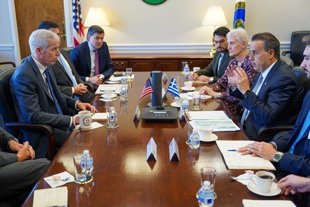 Energy Ministers of Greece and U.S. Meet in Washington